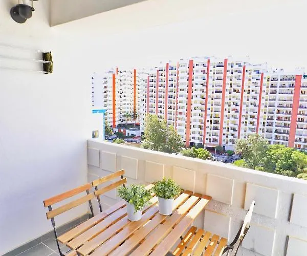 House - Da Rocha דירה *